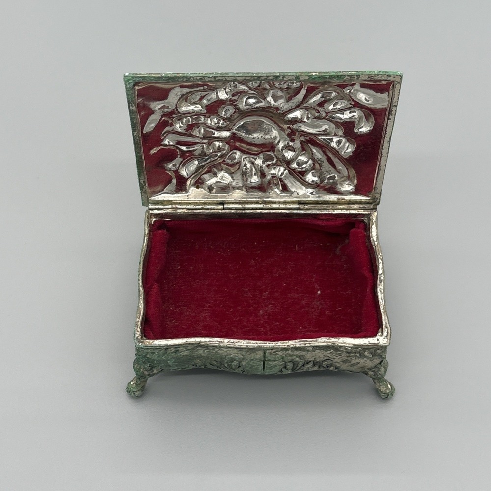 Vintage Metal Jewelry Box Trinket Footed Velvet Lining Cross Religious Patina - Picture 7 of 13
